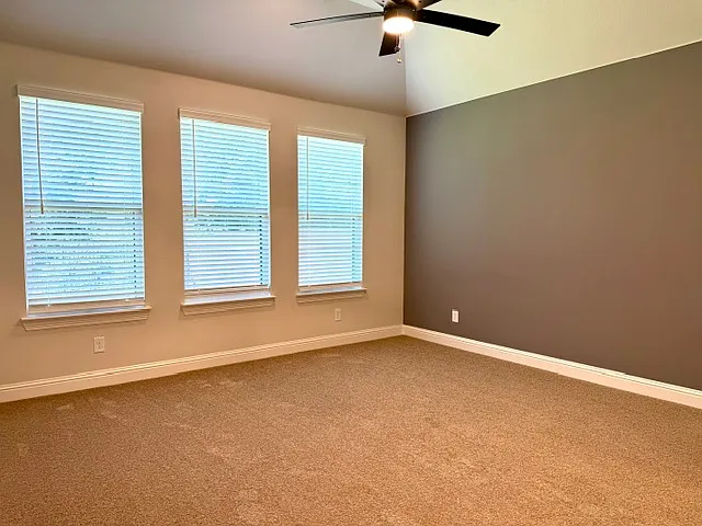 3060 Farmhouse Dr — Photo 18