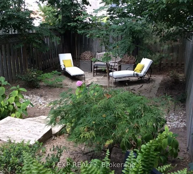 85 Brant St — Photo 13