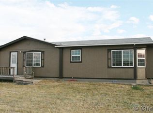 1067 McDonald Rd, Cheyenne, WY 82009
