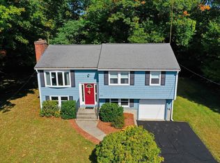 225 Oak St, Franklin, MA 02038
