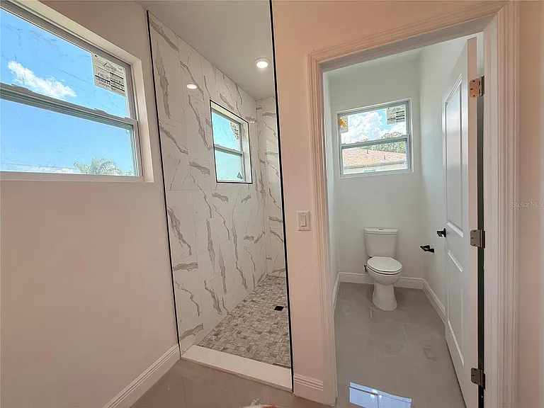 1251 Scottish St SW — Photo 15