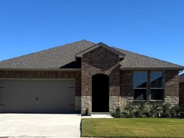 540 Amber Fields Dr, Ponder, TX 76259