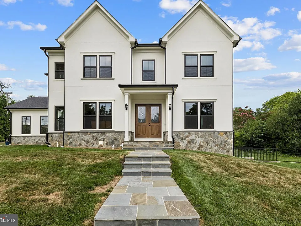 6101 Berkshire