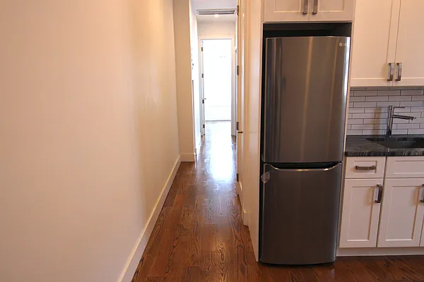 Rented by Nooklyn NYC LLC | media 23