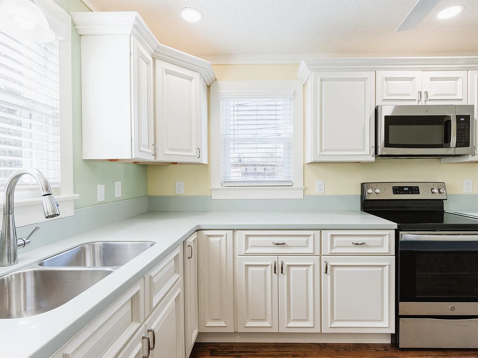 207 N Beacon St. - 1 — Photo 3