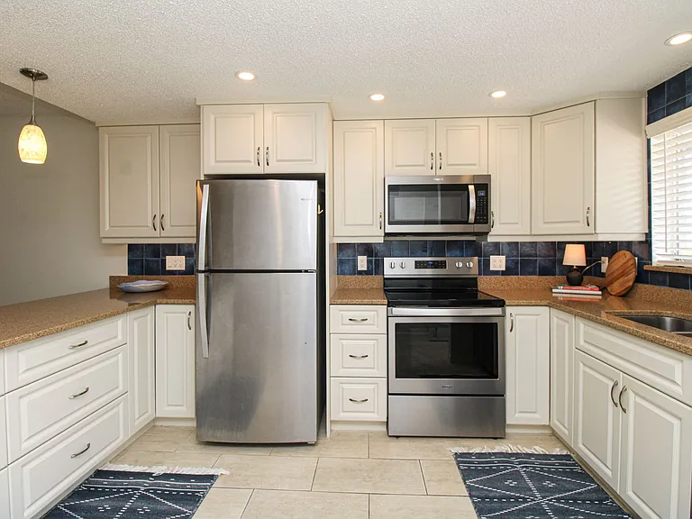 1686 Blue Point Ave #B7 — Photo 14