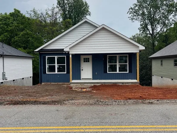 363 W Outer Dr, Oak Ridge, TN 37830