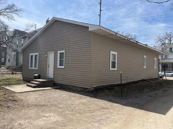 (undisclosed Address), Mason City, IA 50401