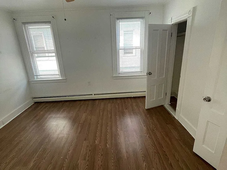 128 Bartholomew Ave — Photo 11