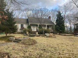 288 Howland Rd, East Greenwich, RI 02818