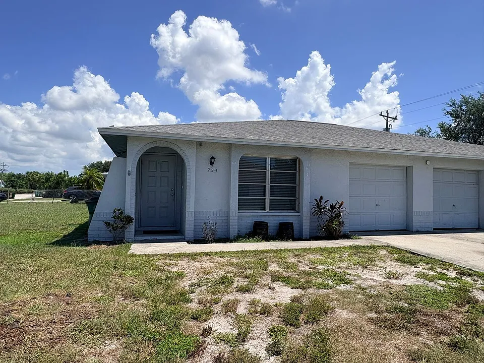 729 SW 39th St