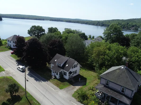 33 Lakeview Street, Lincoln, ME 04457