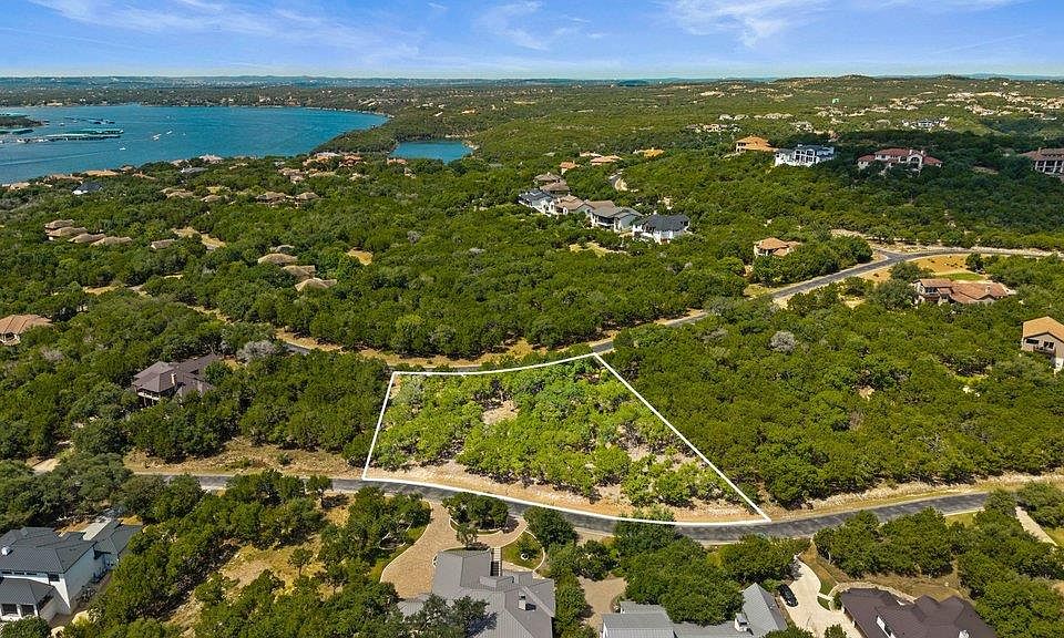 1st image of 17609 Regatta View Dr