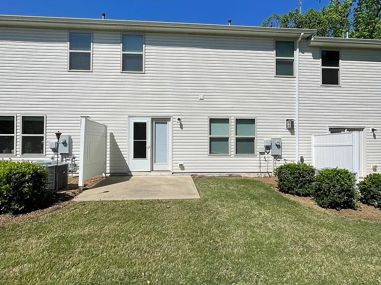 103 Hamlet Pl — Photo 21