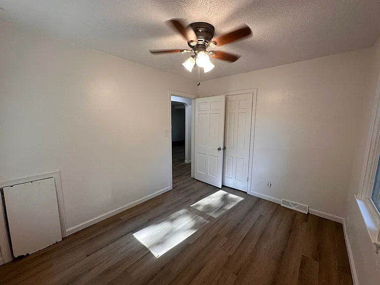 847 N Terrace Dr — Photo 9