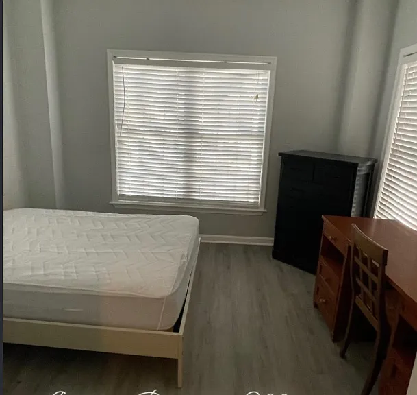 1413 Meridian Pl NW #1C — Photo 4