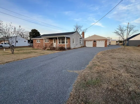 136 Old Airport Rd, Harrington, DE 19952
