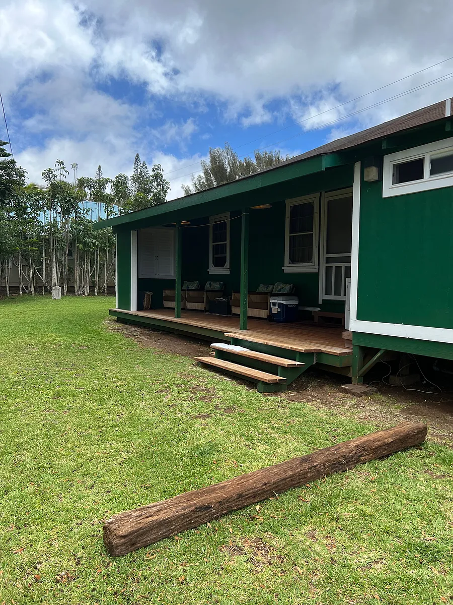 Back lanai - 275 Lanai Ave