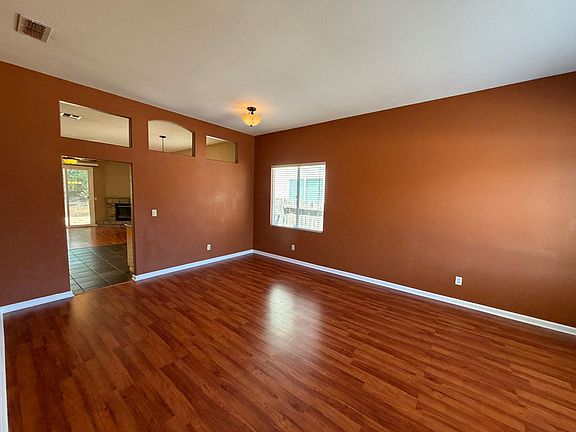 2nd image of 6425 Rabbit Hollow Way