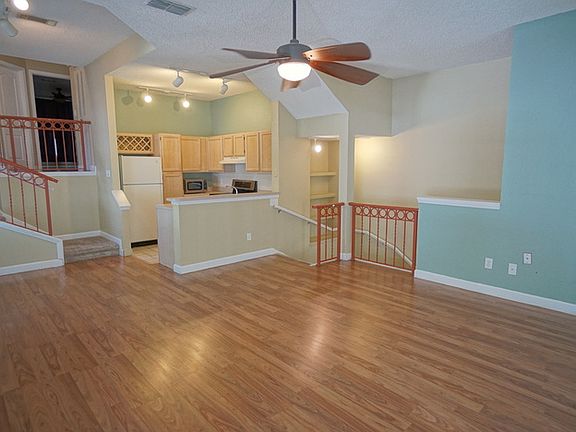2nd image of 702 Promenade Pl Unit 0