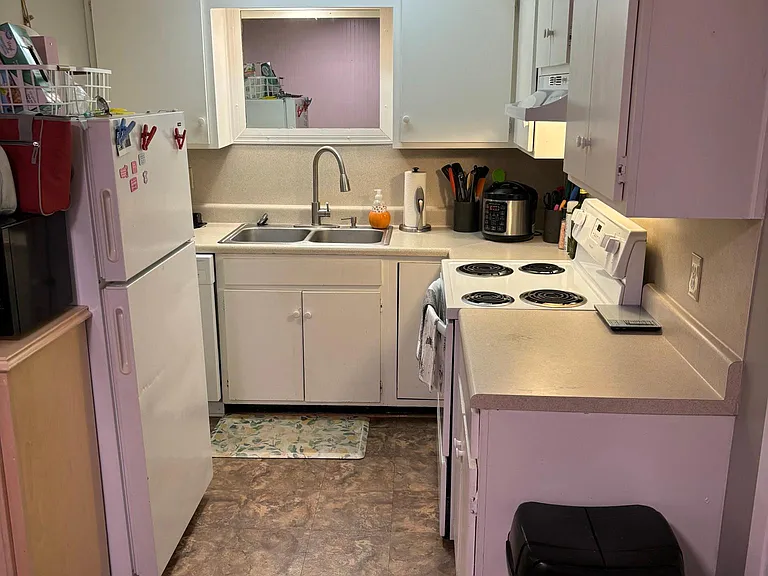 408 E Aquarium Pl #D — Photo 3