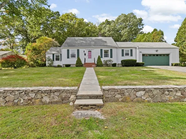 109 Fullerton Ave, Whitman, MA 02382