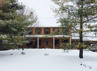 5300 Rocky Creek Dr, Grove City, OH 43123