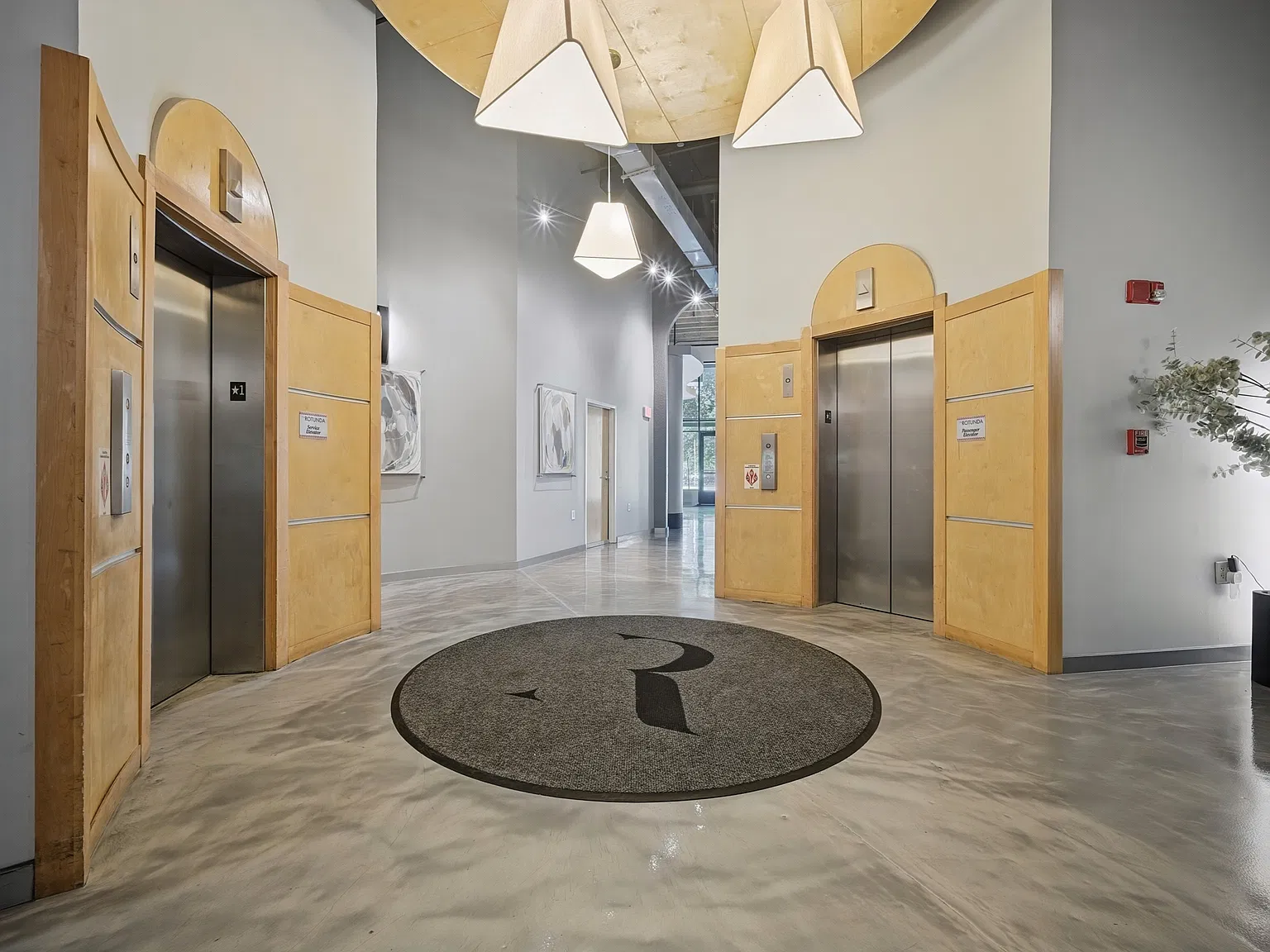 1 bed, 966 sqft, $1,850 — Photo 2