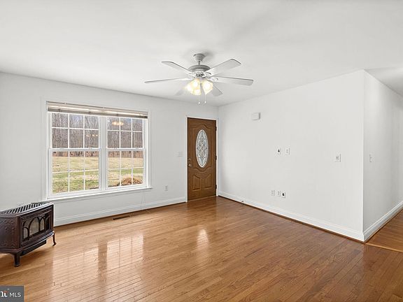 3rd image of 25281 Boling Ln