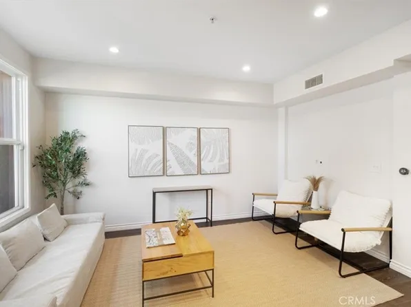 89 E Commonwealth Ave Unit 1P, Alhambra, CA 91801