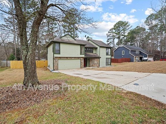 2nd image of 500 Padens Chase Ct