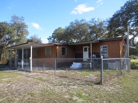 3rd image of 18705 SE 50th St
