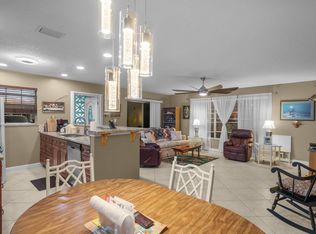 408 Sandpiper Dr APT A, Fort Pierce, FL 34982