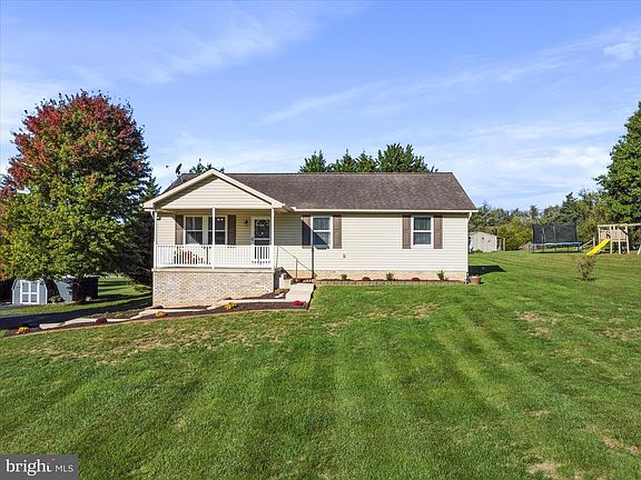 3rd image of 5514 Ferrero Ln