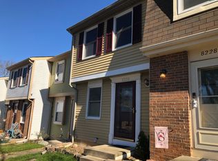 8230 Crestmont Cir, Springfield, VA 22153