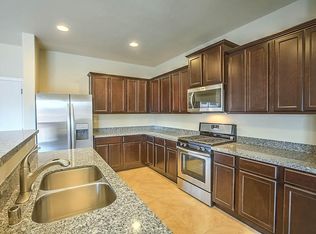 319 Luis Sanchez Pl SW, Albuquerque, NM 87105