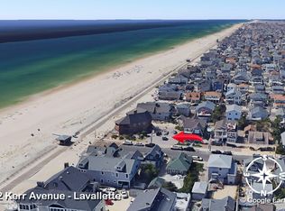 2 Kerr Ave, Lavallette, NJ 08735