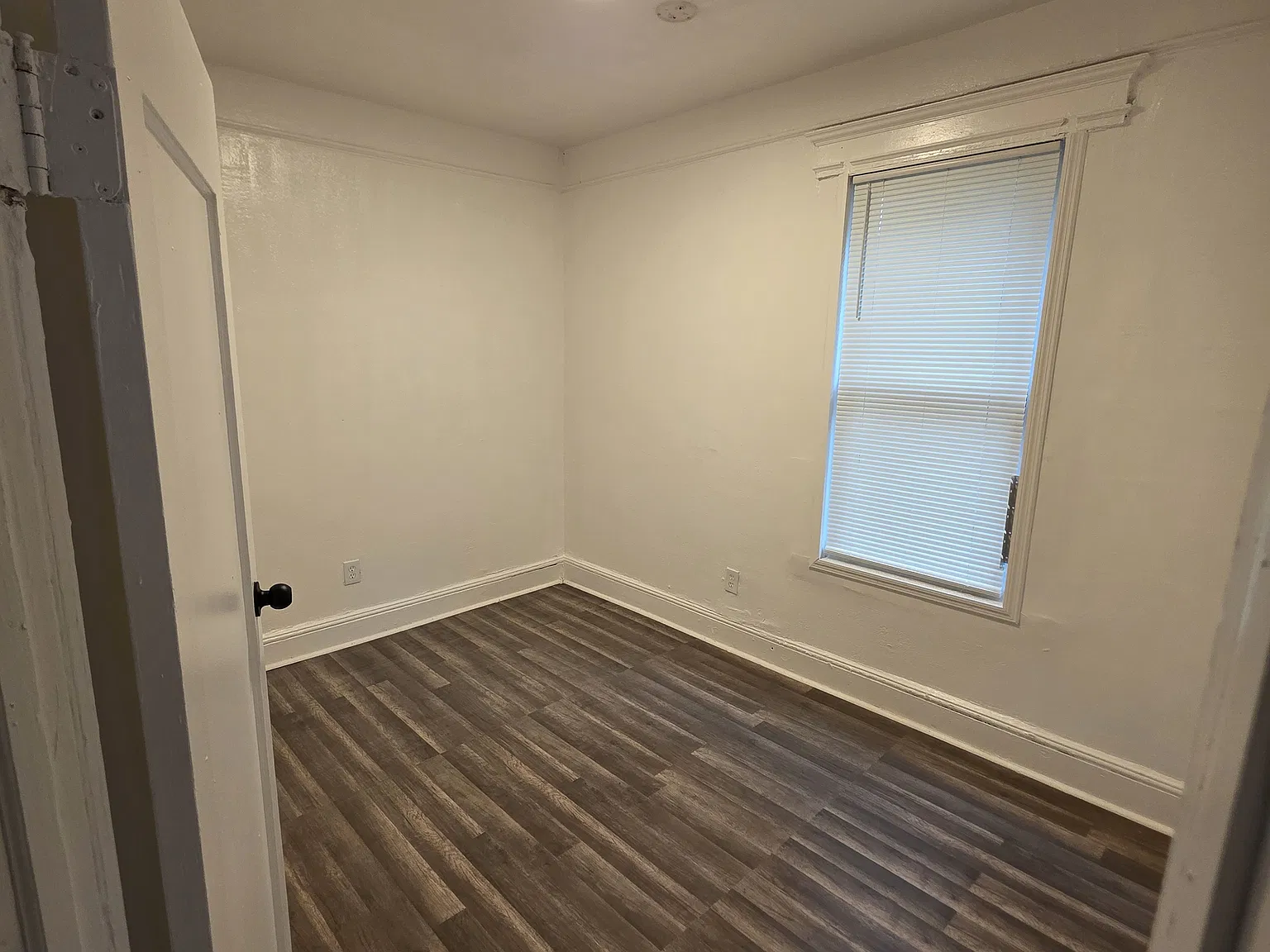 3 bed, $2,595 — Photo 3