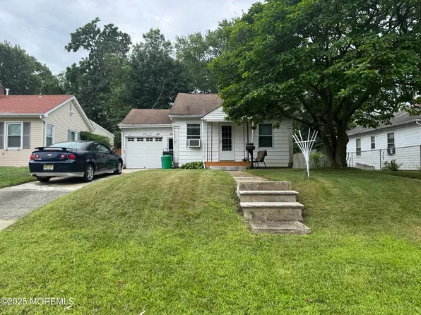 345 W Prospect Avenue, Keyport, NJ 07735