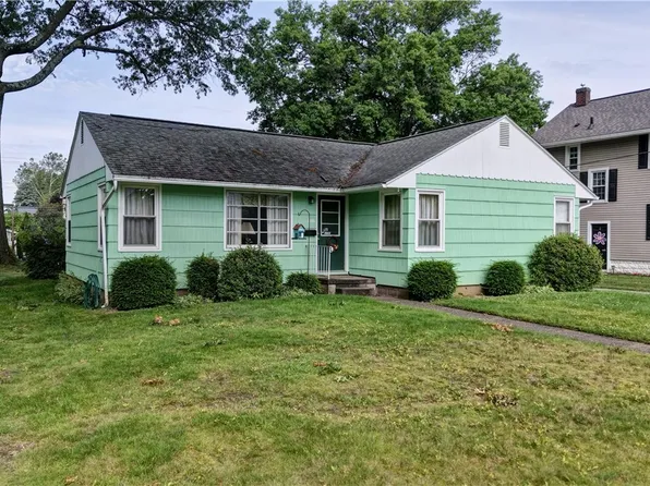 1016 Dover Ave, Dover, OH 44622