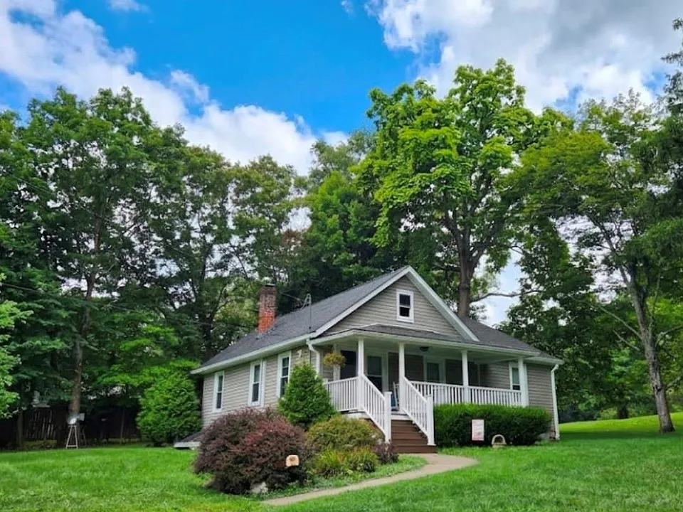 9 Hardenburg Rd