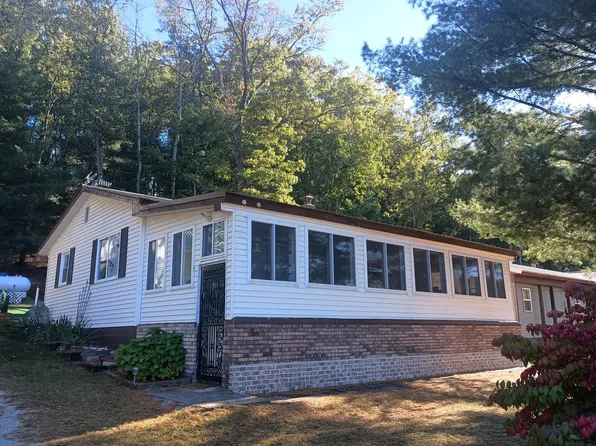 4404 S Nugent View Ln, Baldwin, MI 49304