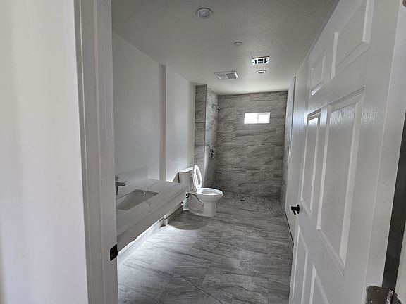 2nd image of 1615 El Nita Ln