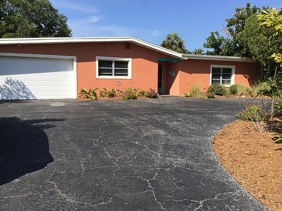 2nd image of 6424 Fairway View Blvd S