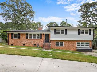 5904 Deblyn Ave, Raleigh, NC 27612