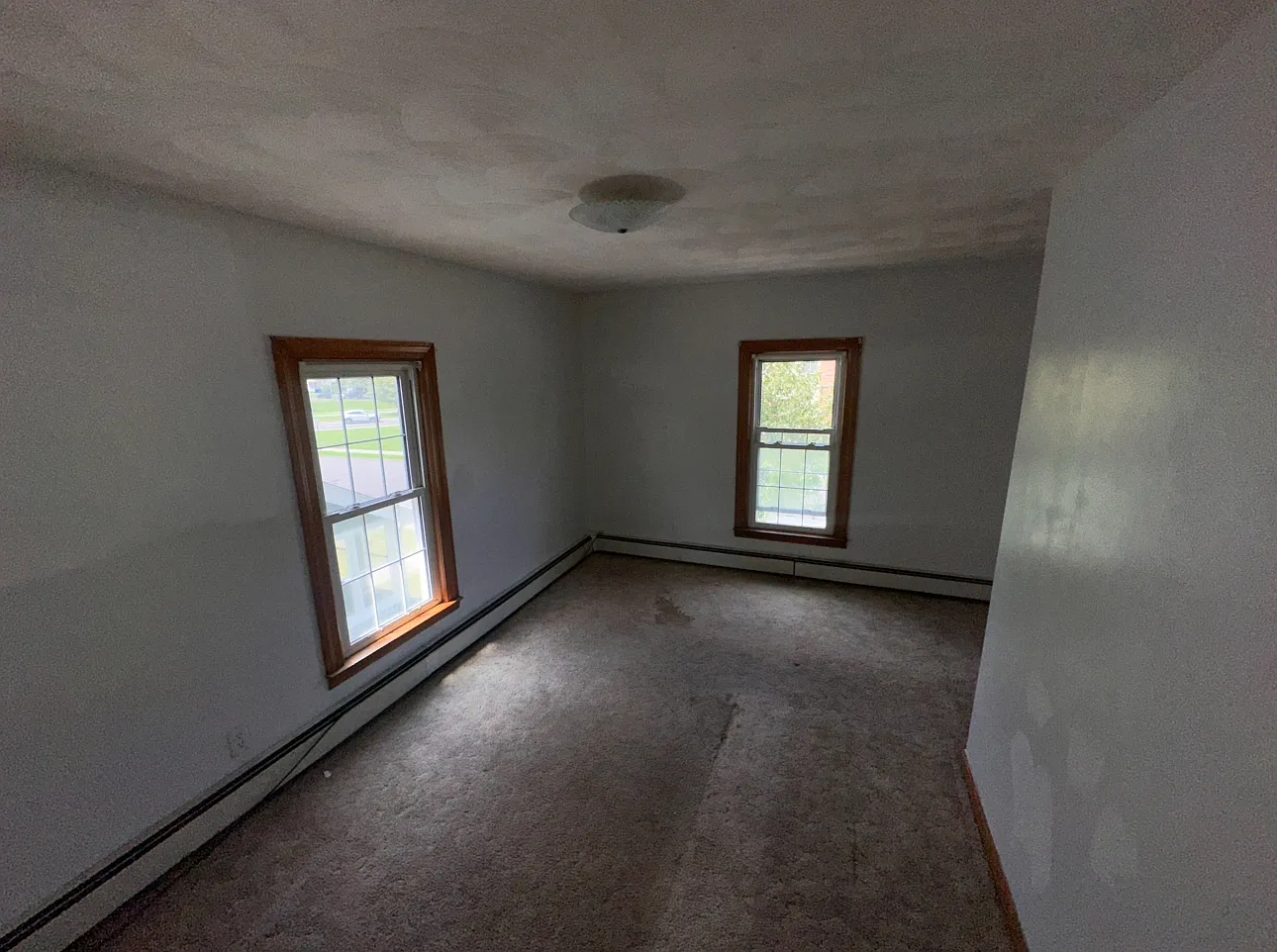 2 bed, 1000 sqft, $1,550 — Photo 4