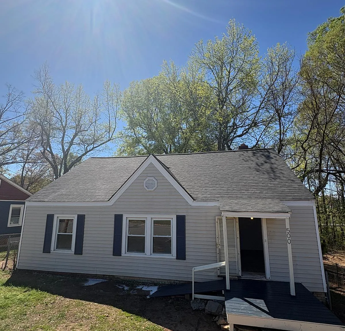 3 bed, 1140 sqft, $1,550 — Photo 1