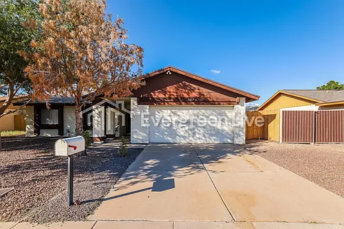 6604 W Christy Dr Photo 1