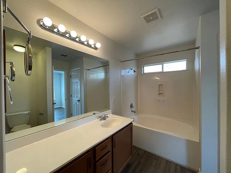 129 Crane Crest Dr — Photo 9