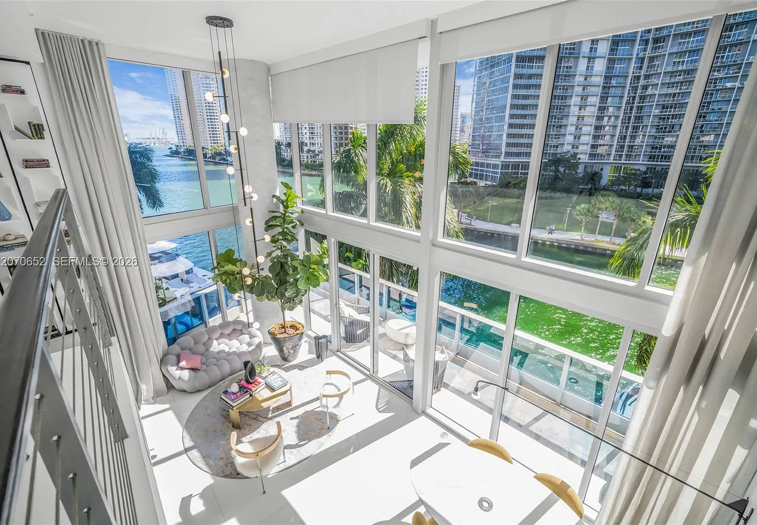 Epic West Condo — Photo 1
